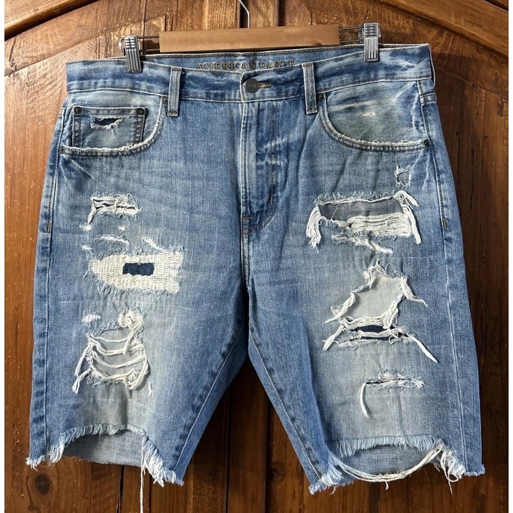Mens American Eagle Jean Shorts JORTS Distressed Denim Sz 34